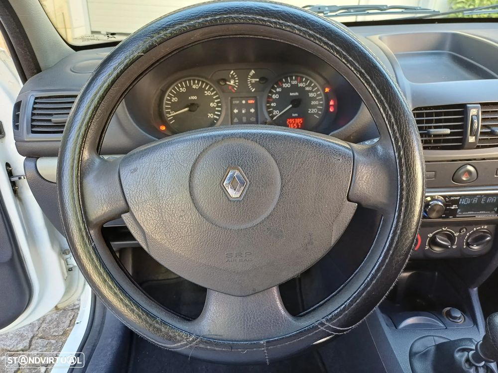 Renault CLIO VAN 1.5 DCI DYNAMIQUE - MUITO NOVA - 22