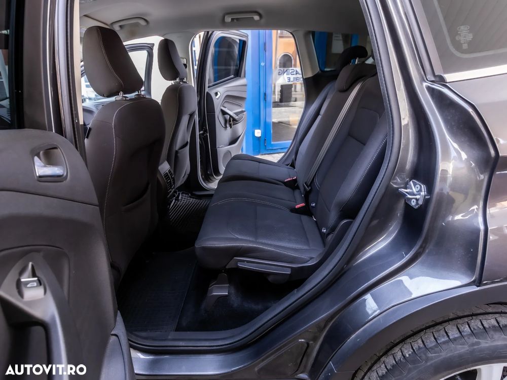 Ford Kuga 1.5 TDCi 2WD Powershift Trend - 10