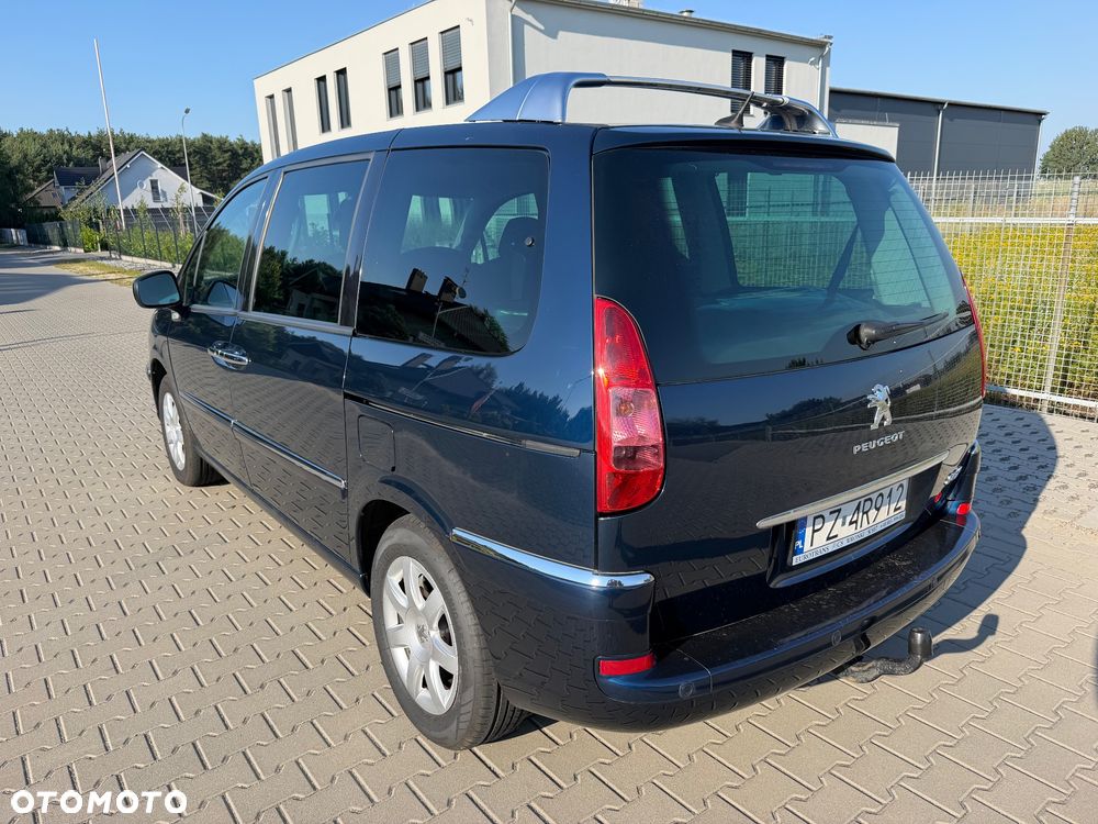 Peugeot 807 HDi 135 Style - 11