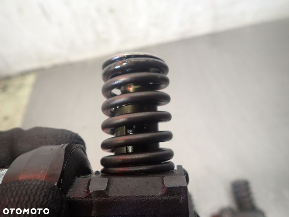 POMPOWTRYSK VOLKSWAGEN PASSAT B6 2.0 - 3
