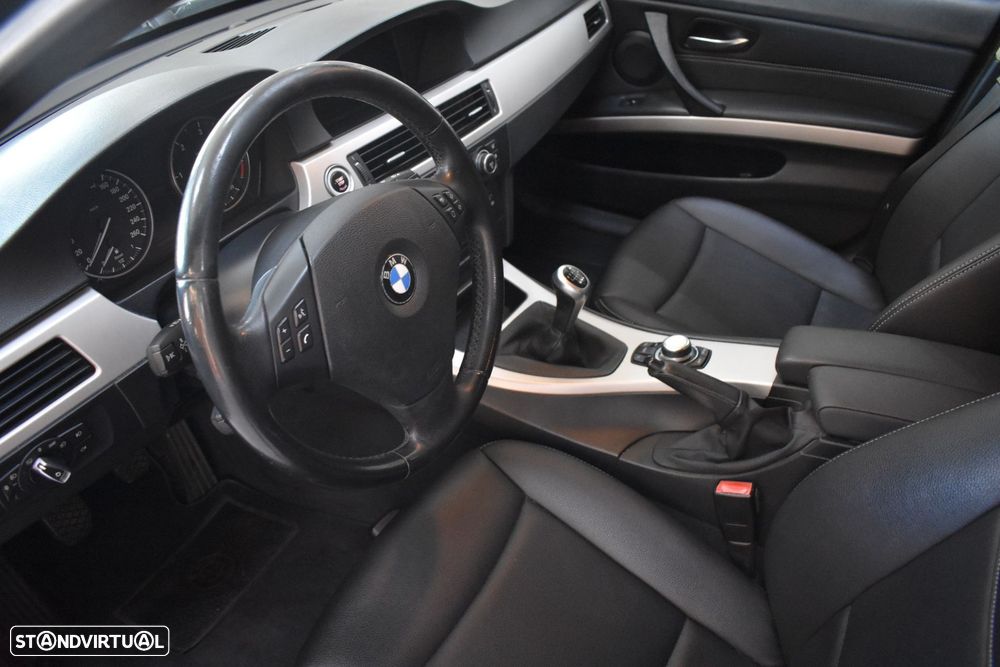 BMW 318 - 23