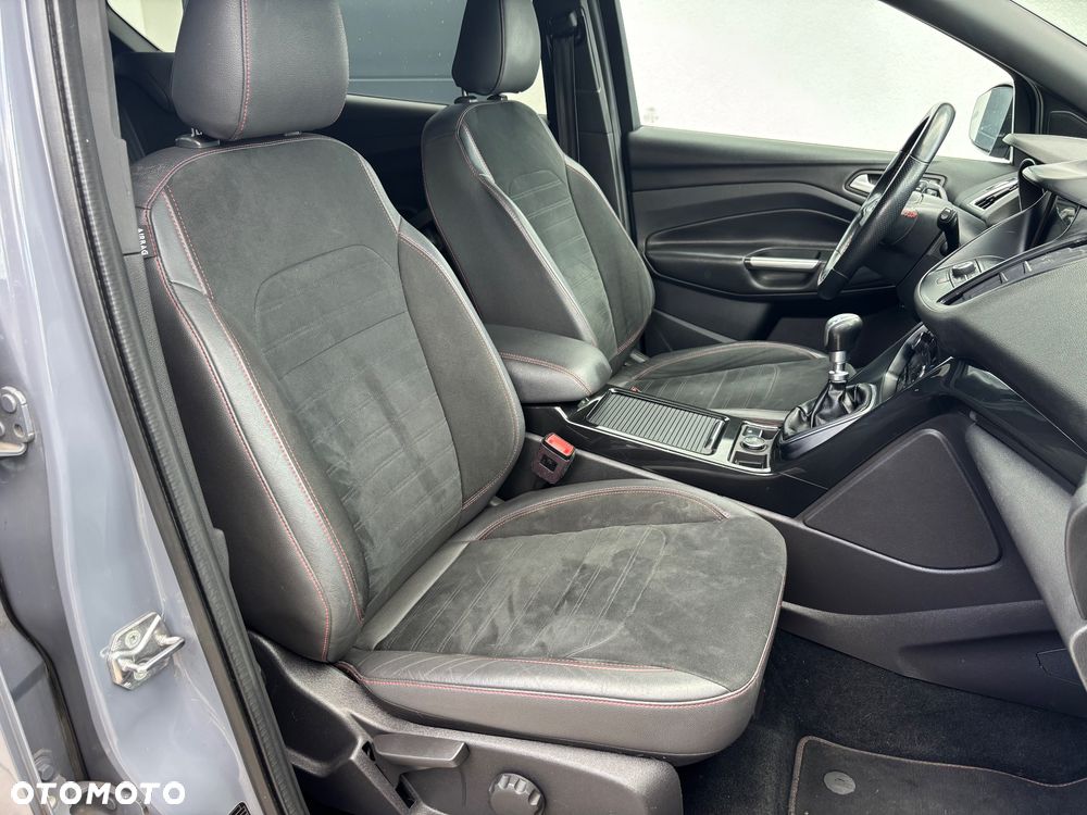 Ford Kuga 1.5 EcoBoost FWD ST-Line - 30