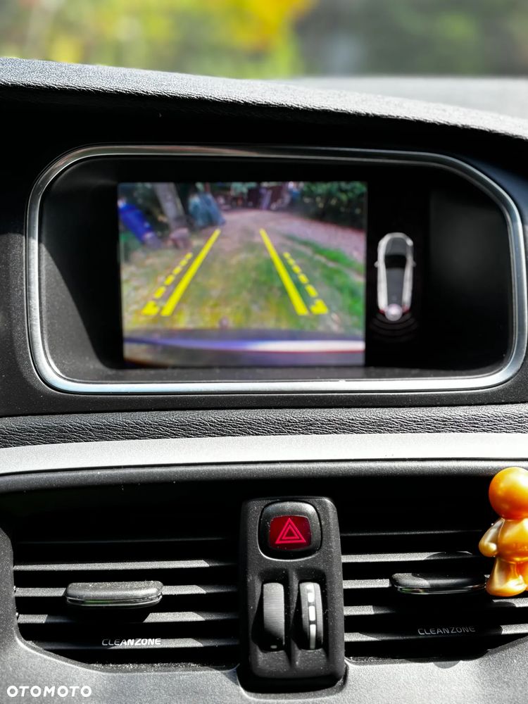 Volvo V40 D2 Momentum - 5