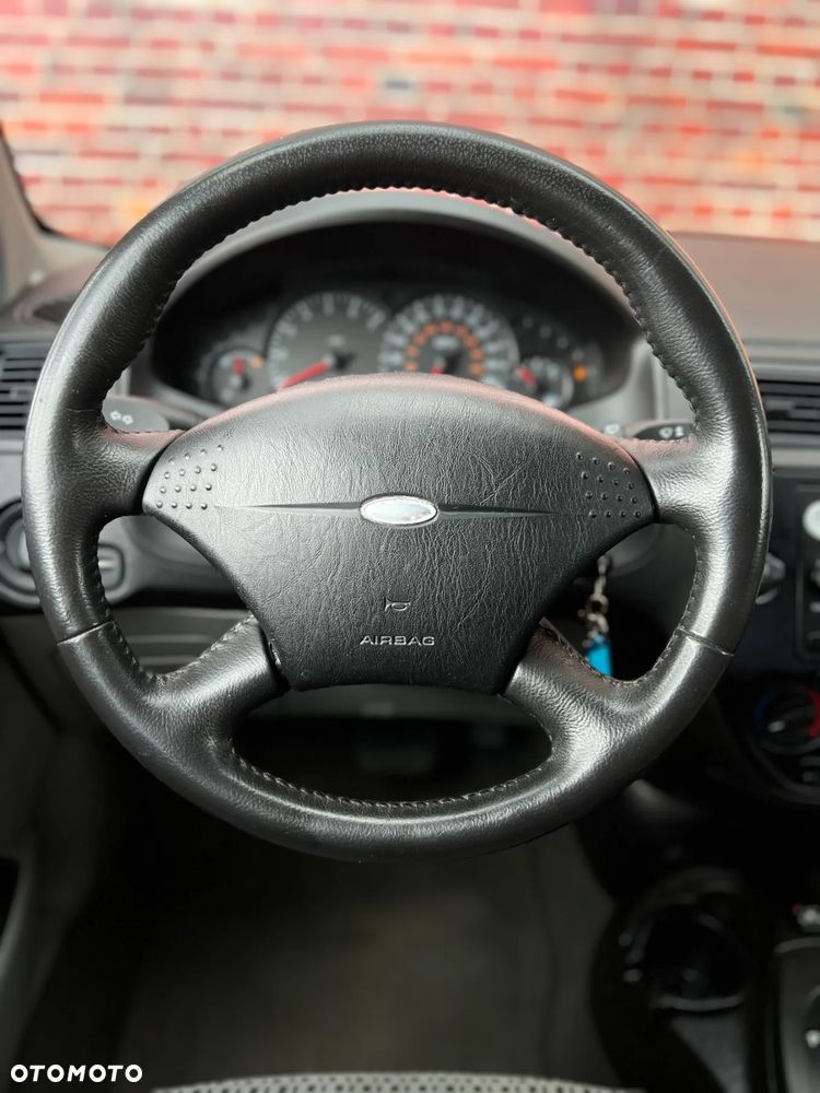 Ford Focus - 29