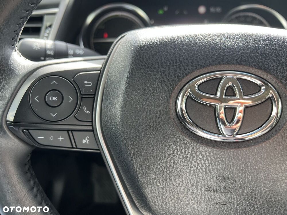 Toyota Camry 2.5 Hybrid Comfort CVT - 14