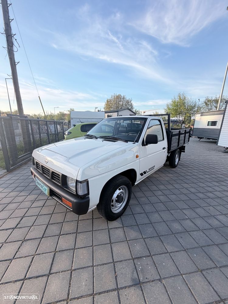 Nissan pick up 2.5 diesel 3 lugares com caixa atraz - 2