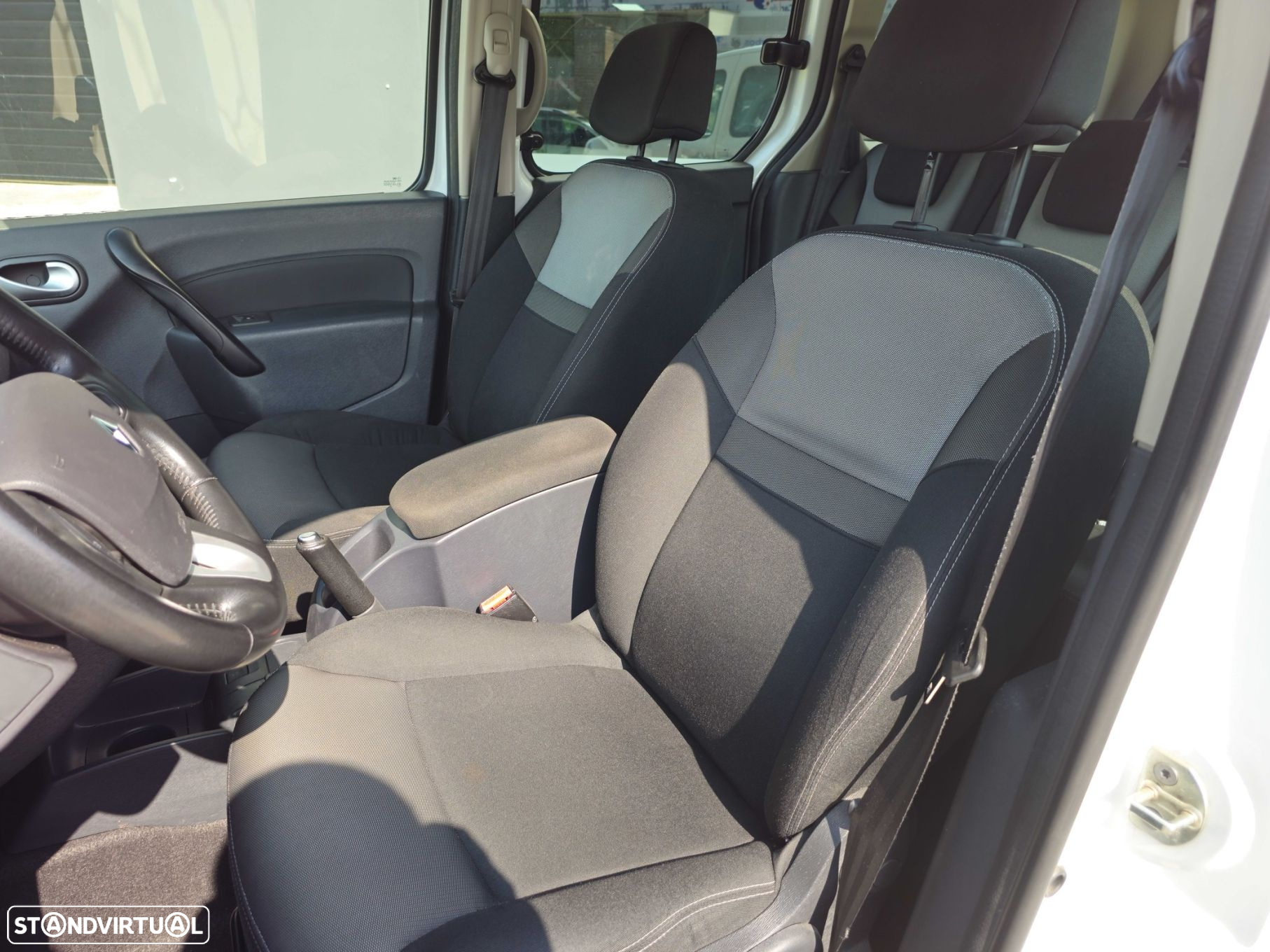 Renault Kangoo dCi 110 FAP Luxe - 12