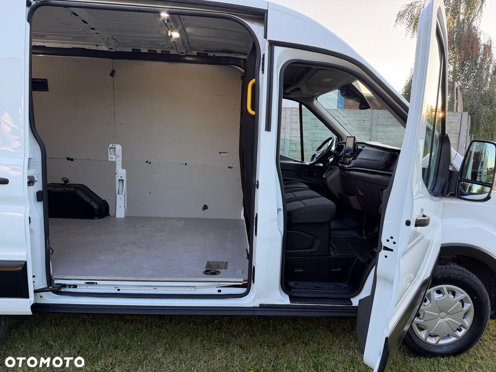 Ford Transit - 8