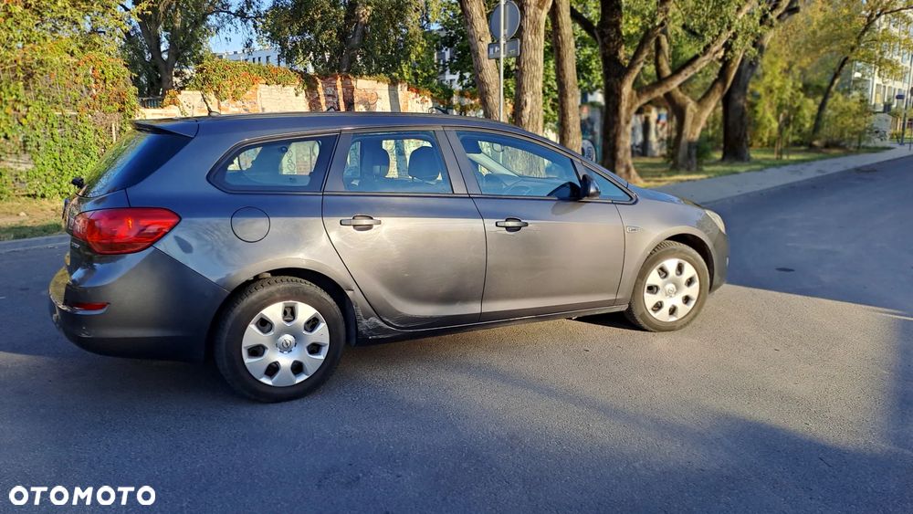 Opel Astra IV 1.4 T Enjoy - 7