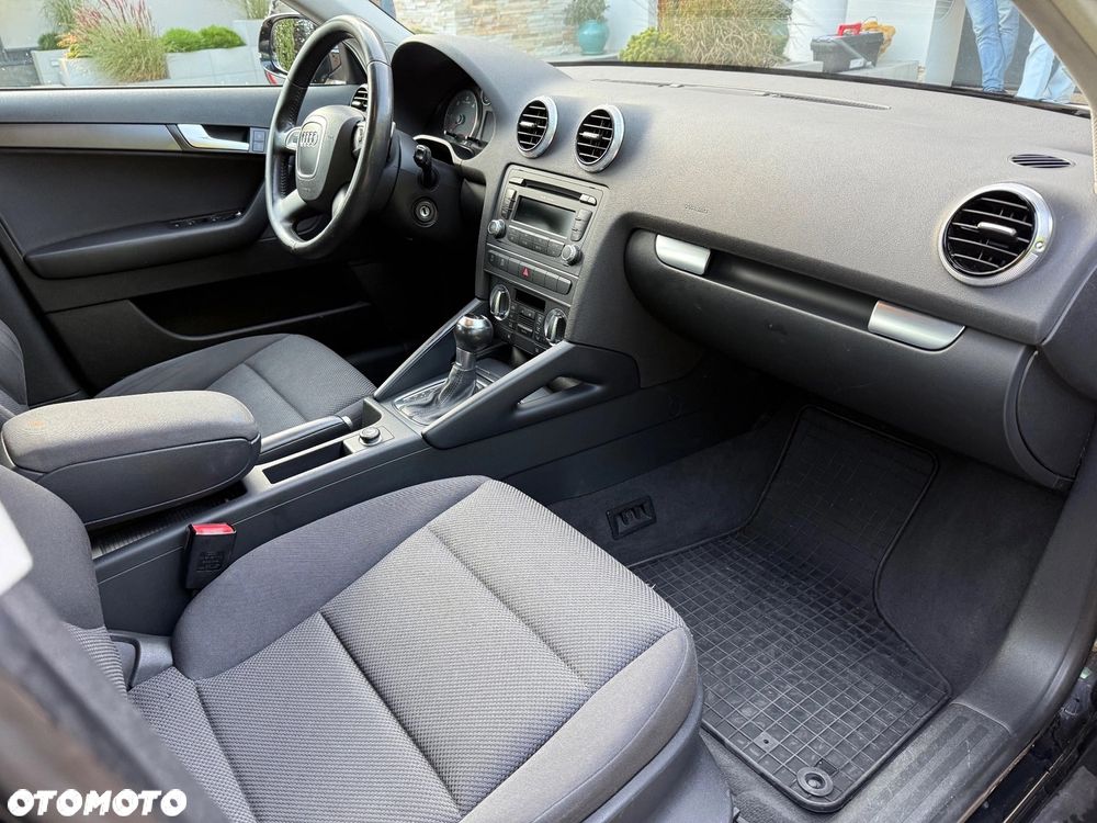 Audi A3 Sportback 2.0 TDI DPF Attraction S tronic - 7