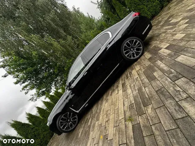 BMW Seria 7 740d xDrive - 11