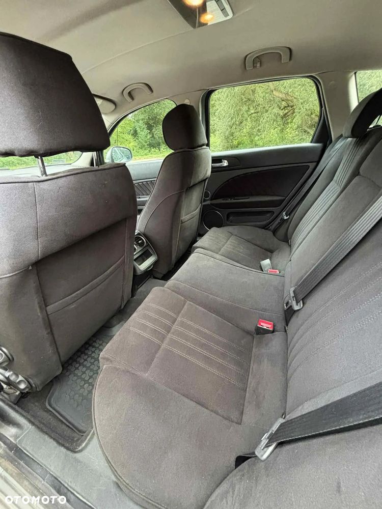 Alfa Romeo 159 Sportwagon - 9