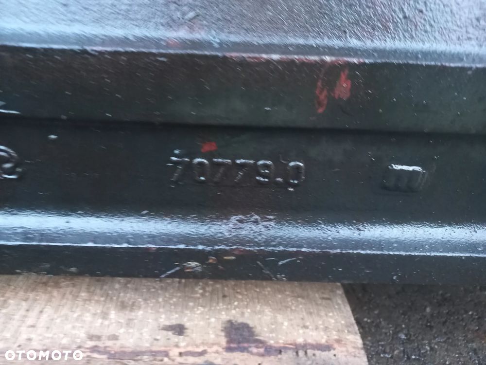 Wał,Blok,silnik same,lamborghini,hurlimann,1000.3 A,1000.4 WT10,1000.6 ATI,WTI3,A1,turbo,70779.0,001304890 2C,71150.0,07511100/30,TULEJA ,tłok,korbowód,kompletny silnik,głowica,woda,powietrze,koła rozrządu,wałek,miska,explorer,titran,antares,laser,3cylindry,4 cylindry,5 cylindrów,6cylindrów. - 10