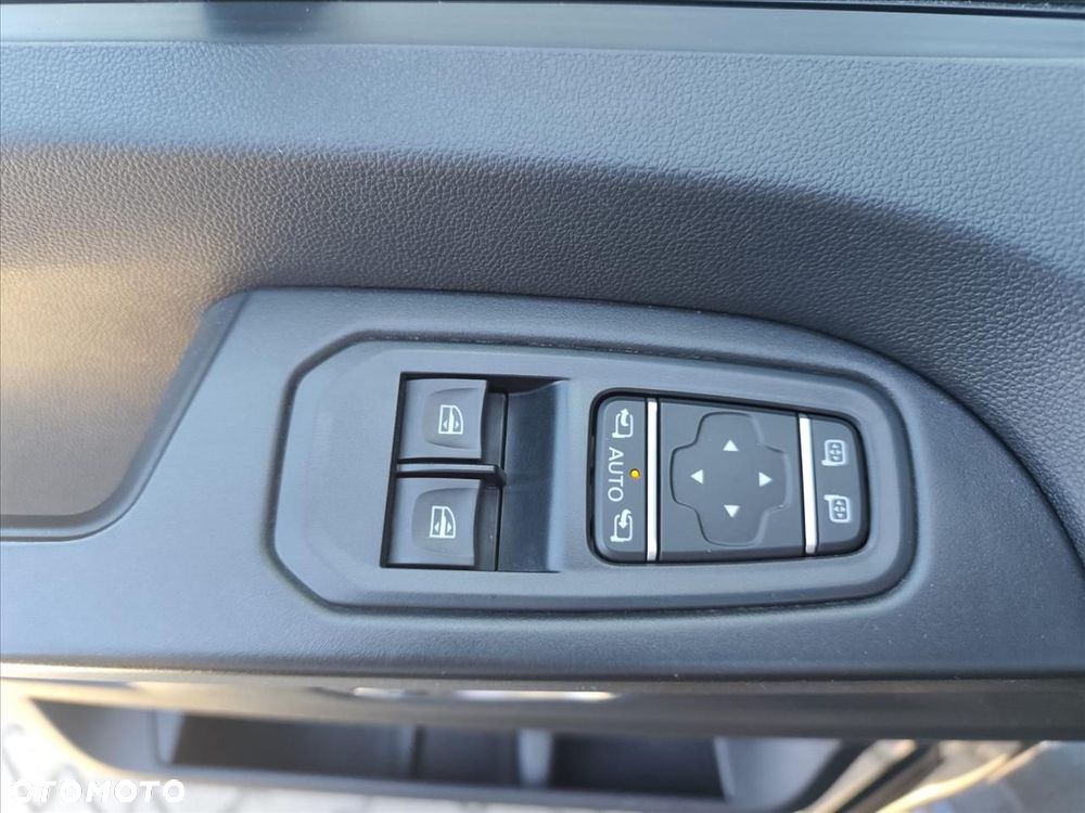 Renault trafic - 19