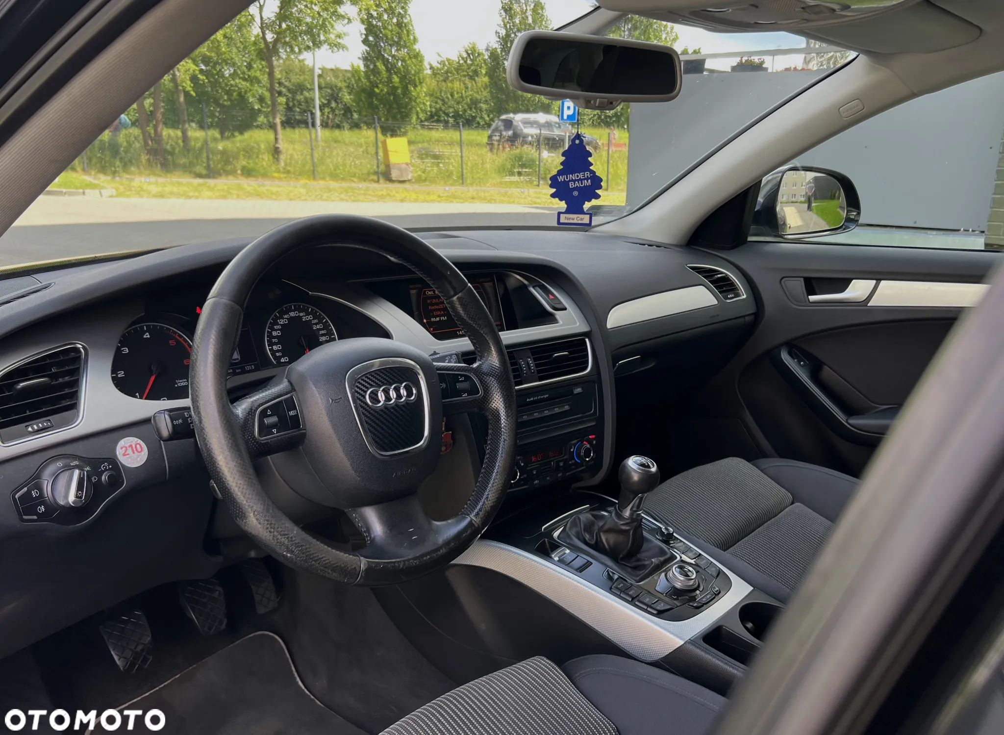 Audi A4 2.0 TDI - 11