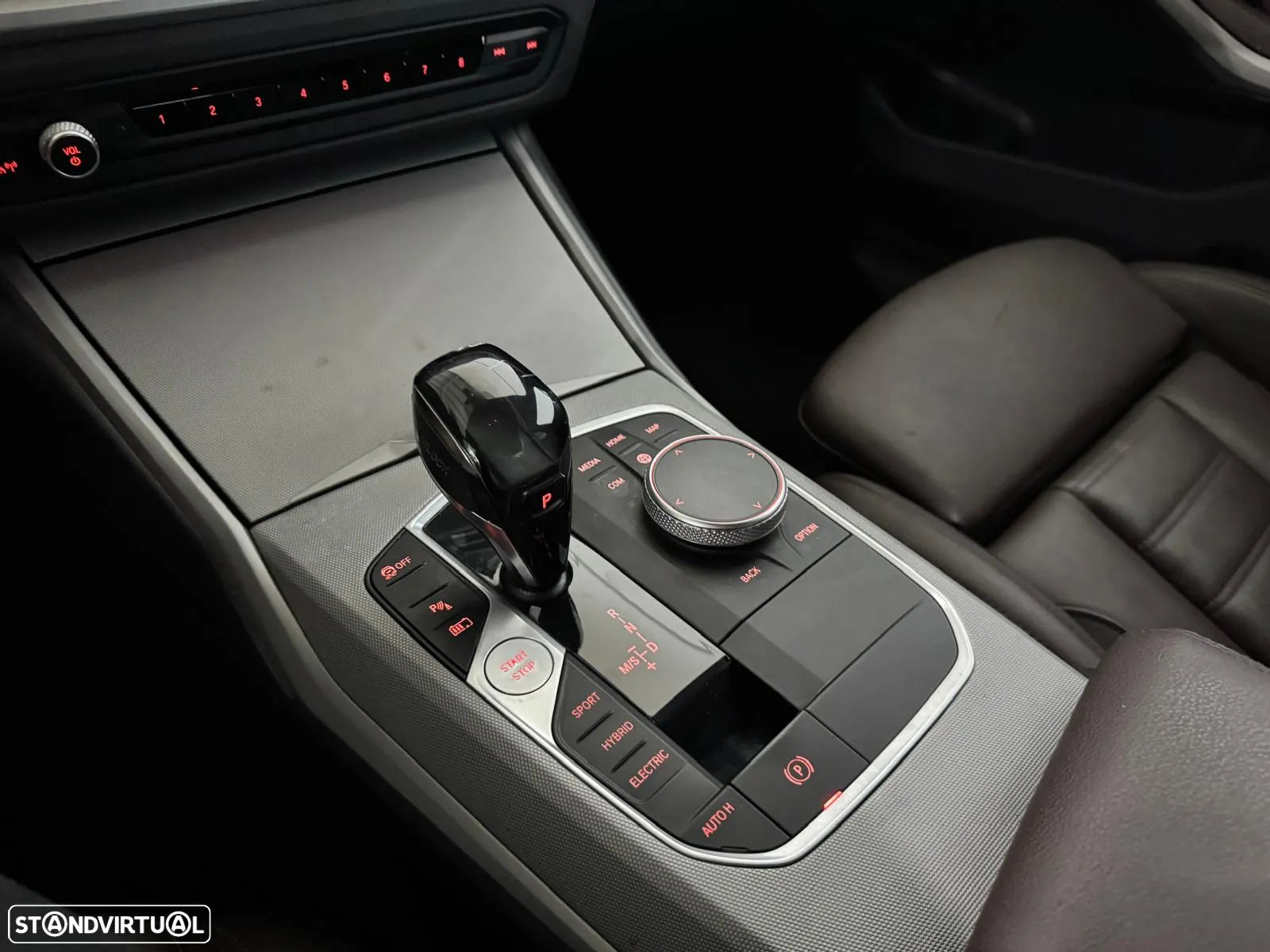 BMW 330 e Auto - 23
