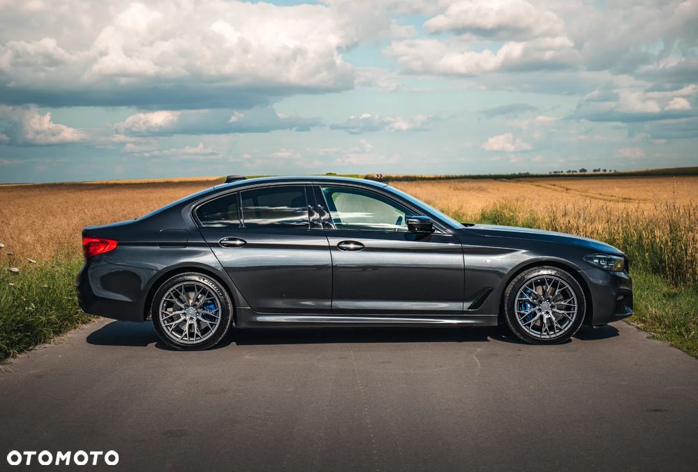 BMW Seria 5 530d xDrive - 5