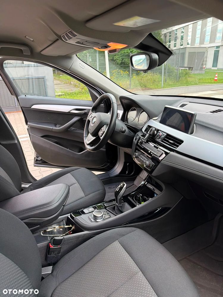 BMW X2 sDrive18i - 17