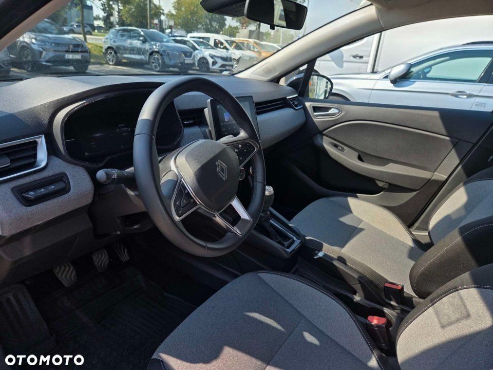 Renault Clio - 5