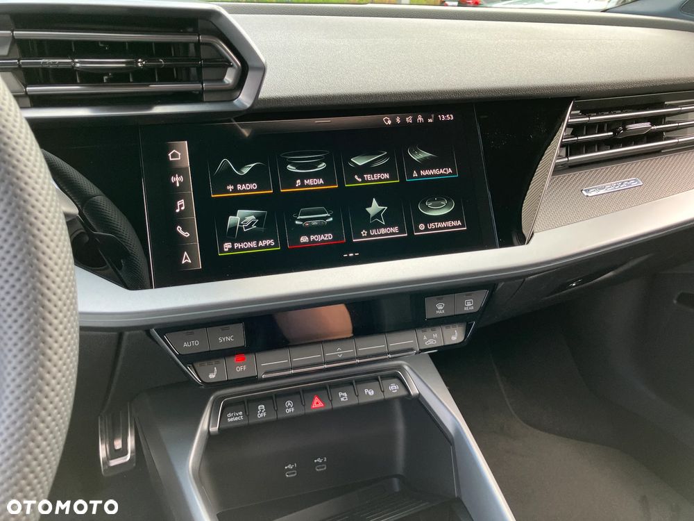 Audi RS3 Limousine - 23