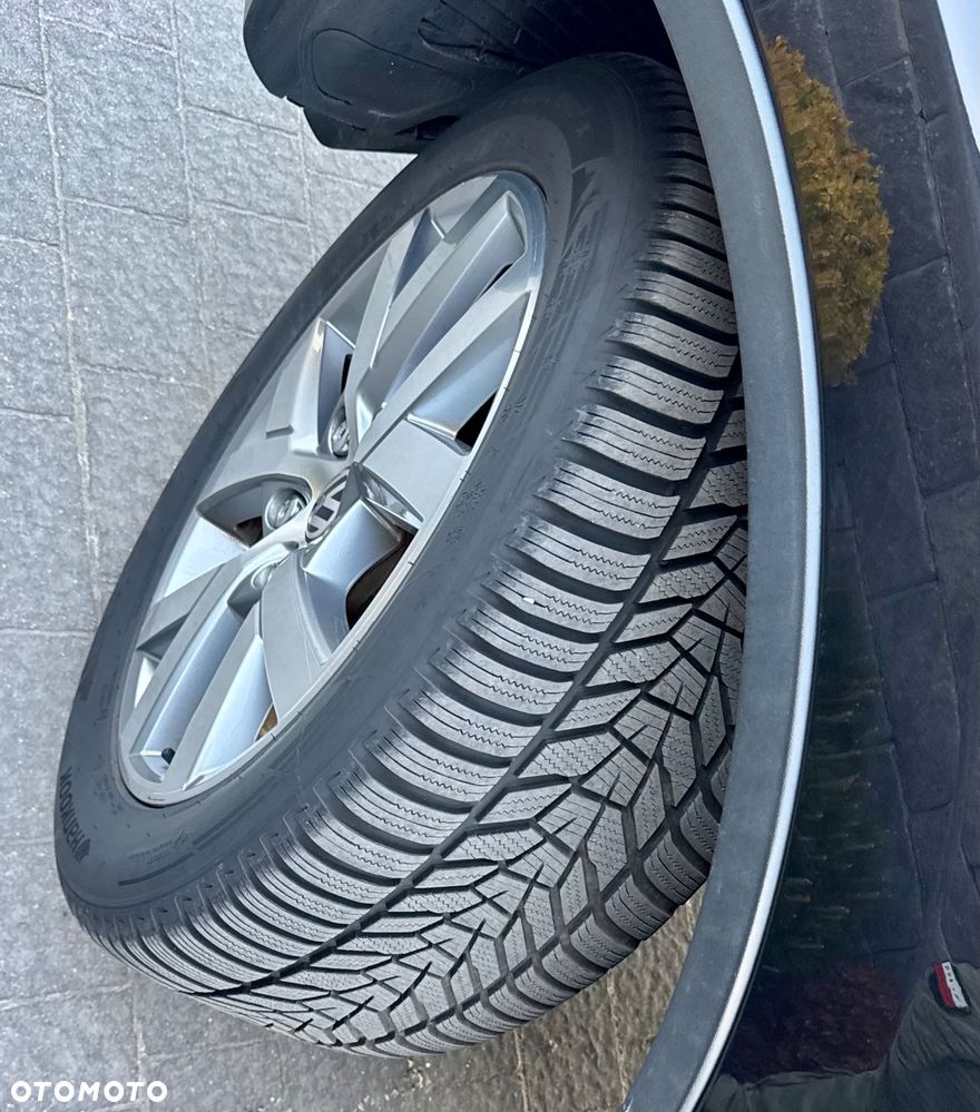 Volkswagen Touareg - 14