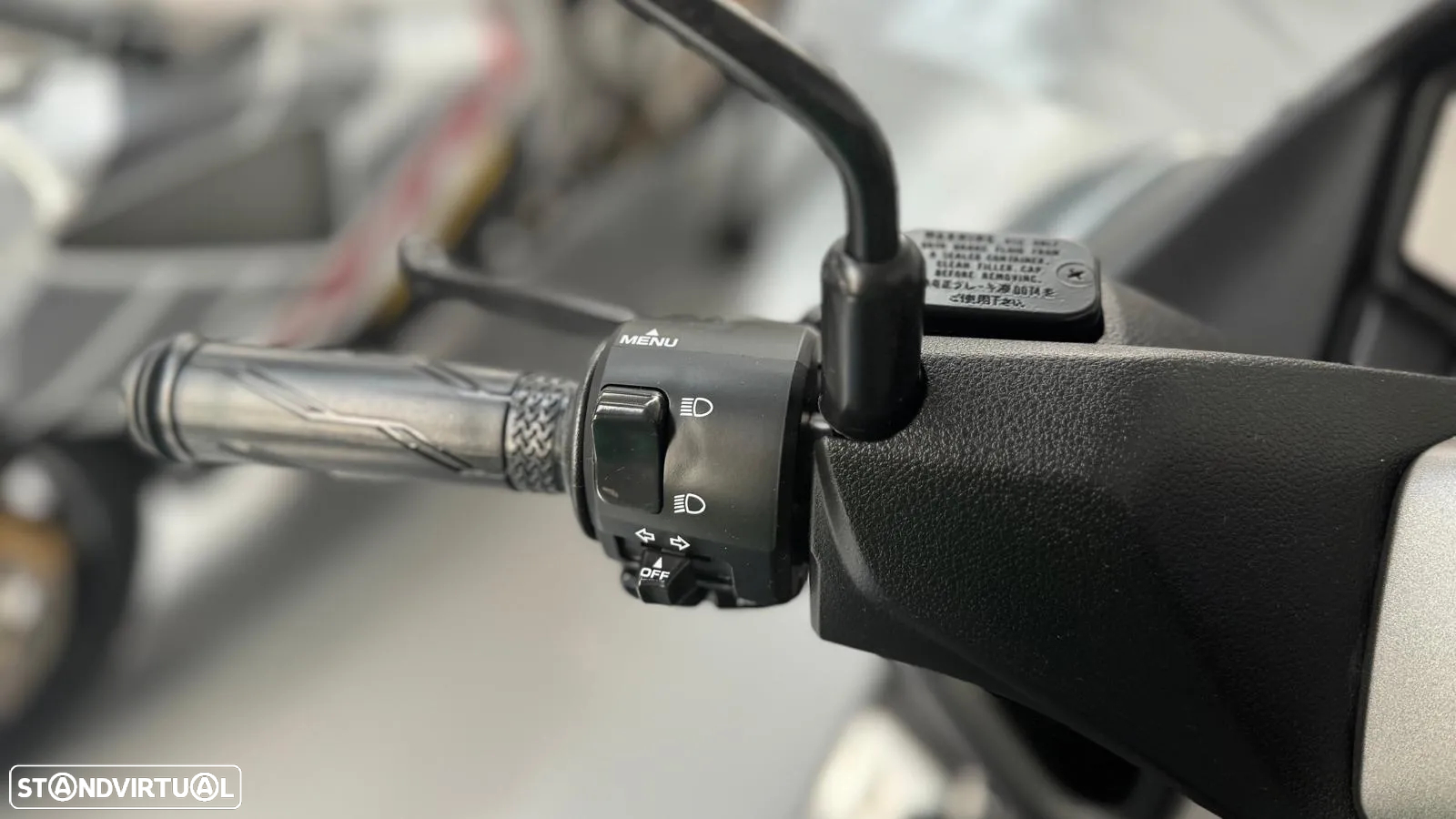 Yamaha NMAX 125 - 9