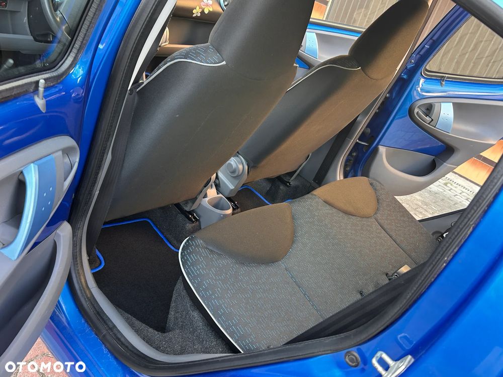 Peugeot 107 1.0 Urban Move - 6