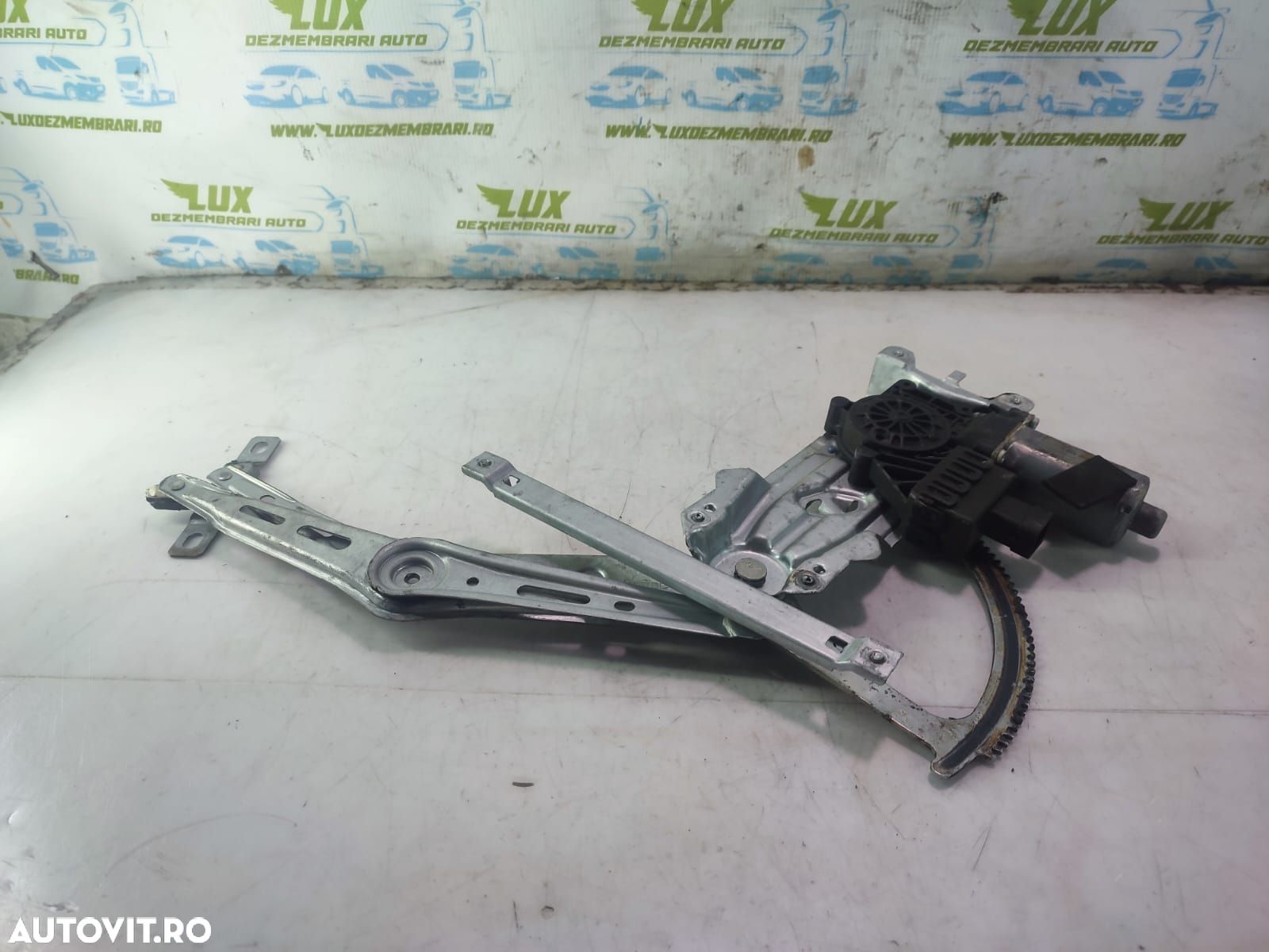 Macara geam fata stanga 994886102 Opel Zafira B [2005 - 2010] 1.9 cdt - 1