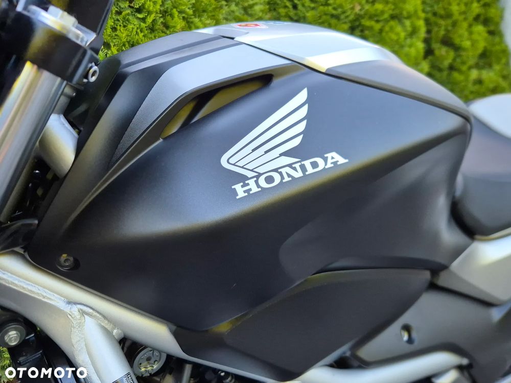 Honda NC - 37
