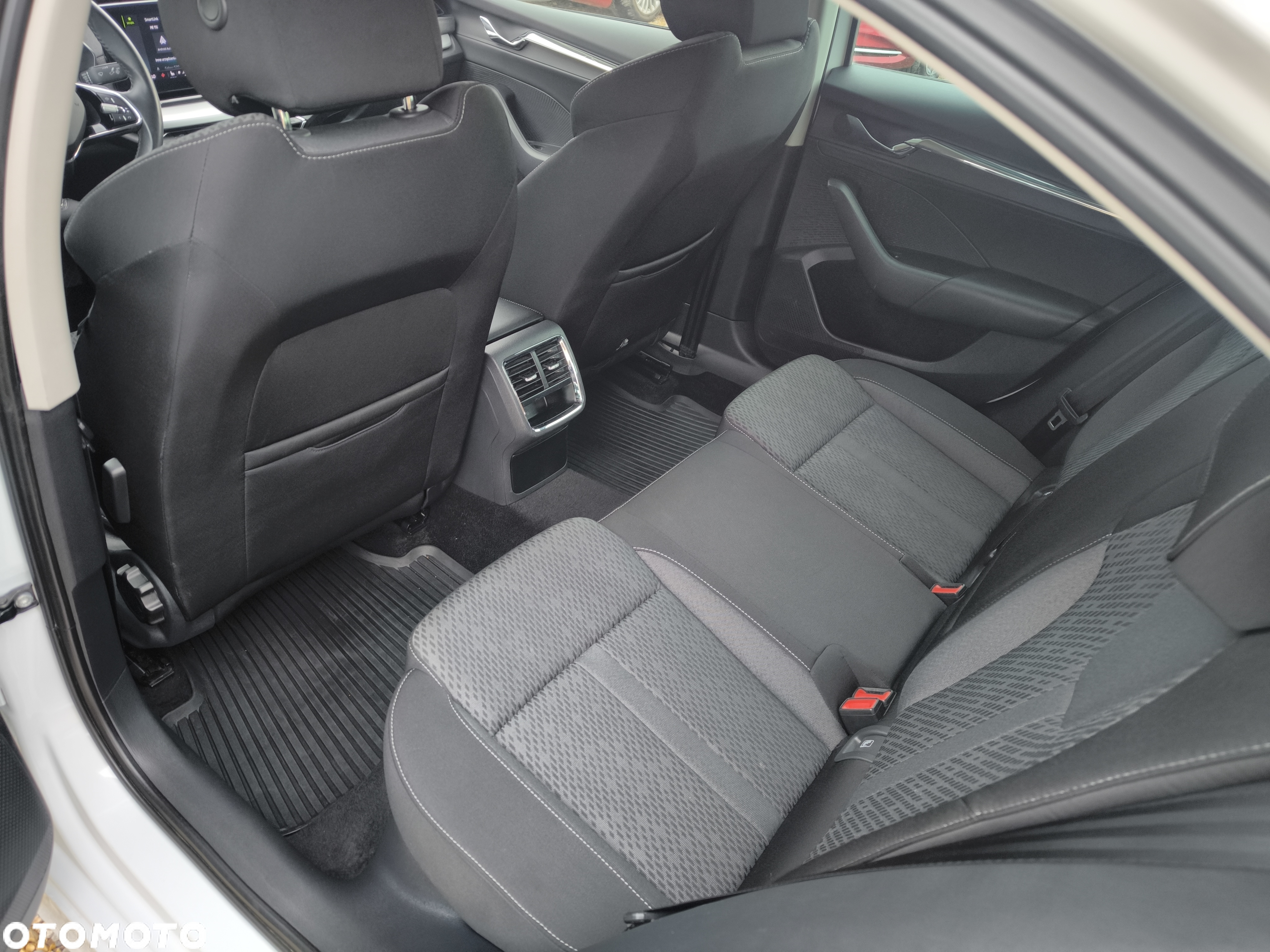 Skoda Octavia 2.0 TDI Style DSG - 14
