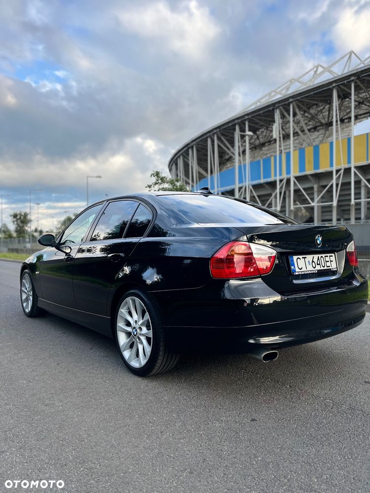 BMW Seria 3 318d - 7