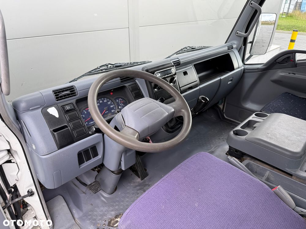 Mitsubishi CANTER - 14