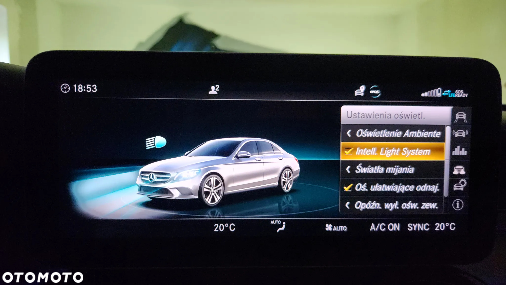 Mercedes-Benz Klasa C 200 4MATIC 9G-TRONIC - 24