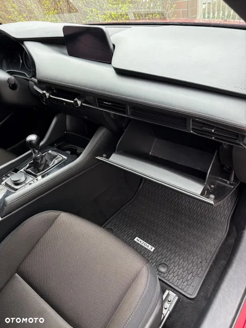Mazda 3 - 11