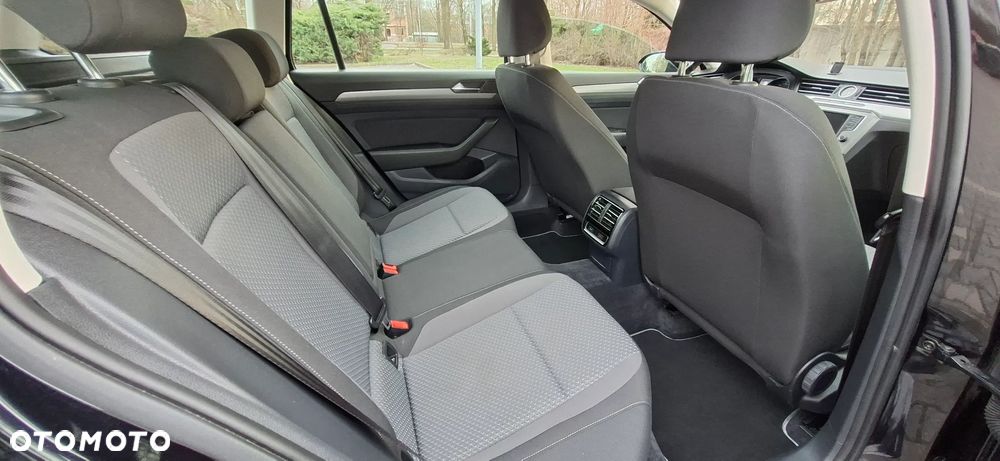 Volkswagen Passat Variant 1.4 TSI ACT (BlueMotion Technology) Comfortline - 23