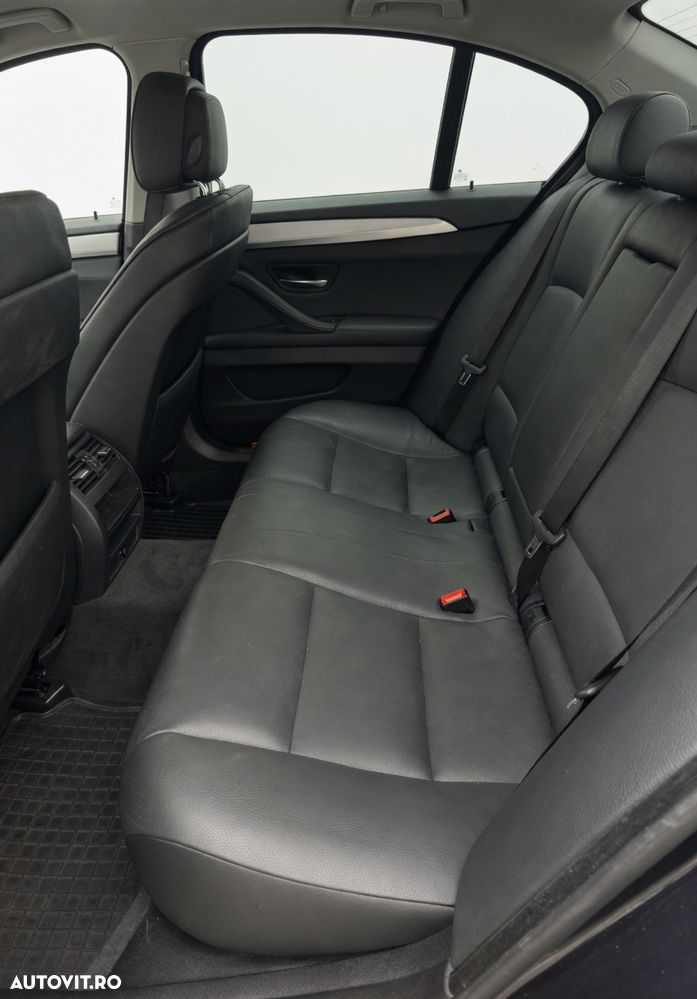 BMW Seria 5 535d - 7