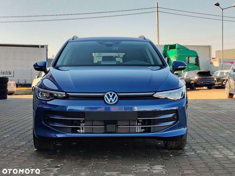 Volkswagen Golf Variant - 2