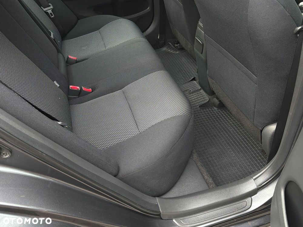 Toyota Corolla 1.6 Premium - 35