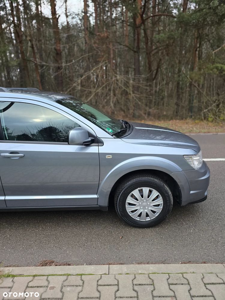 Dodge Journey 2.4 SE - 12