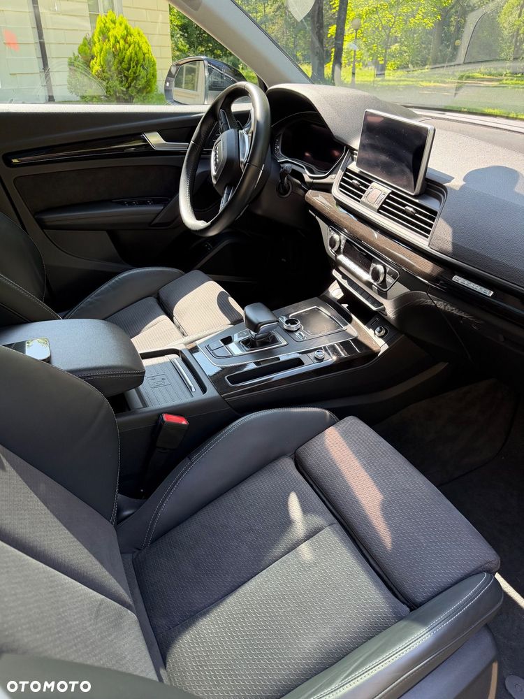 Audi Q5 55 TFSIe quattro S tronic S line - 20