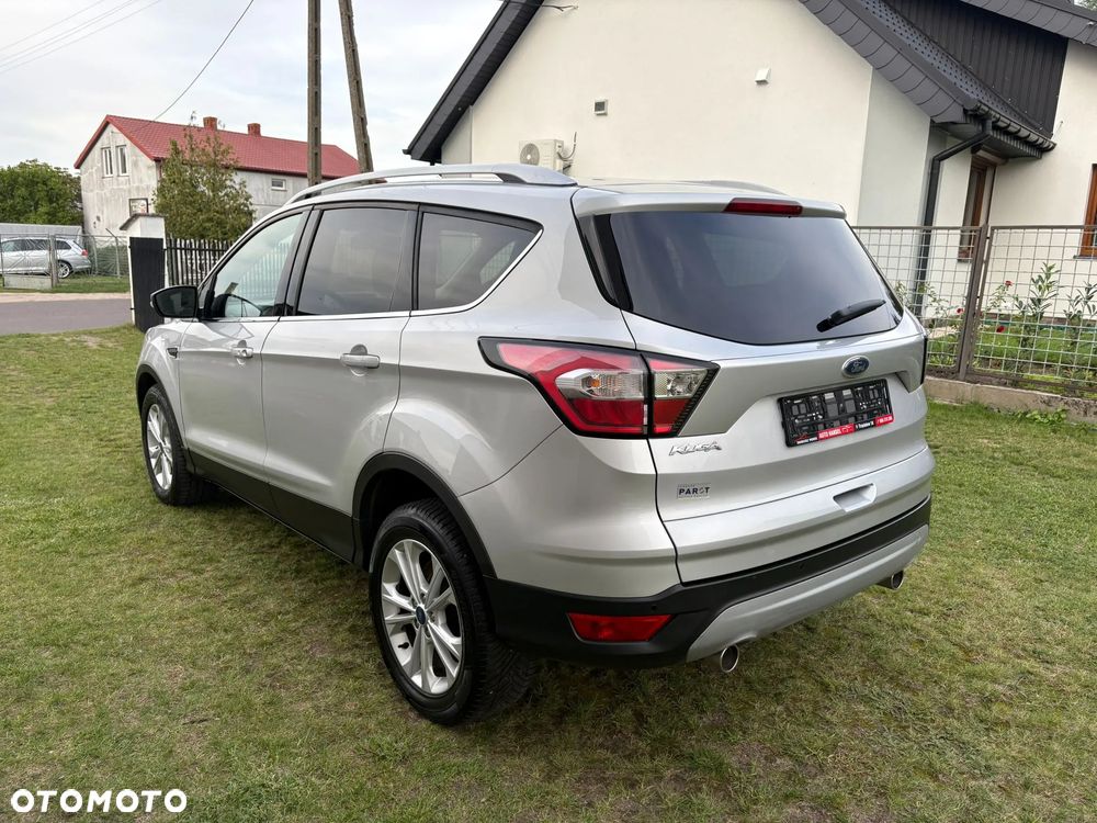 Ford Kuga 2.0 TDCi FWD Titanium - 9
