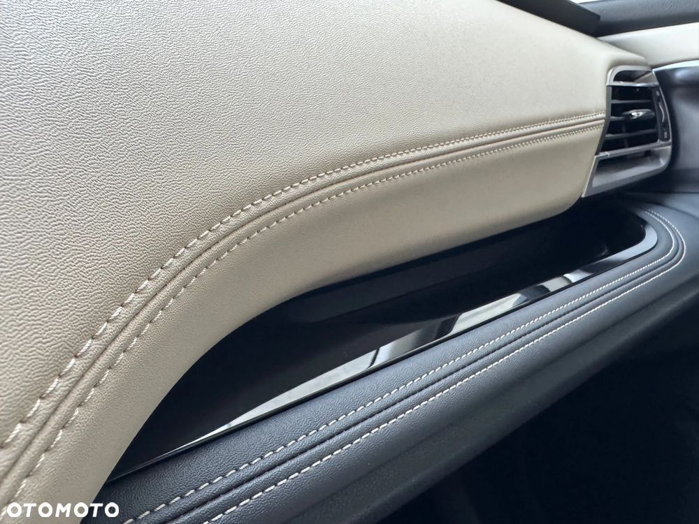 Subaru Outback 2.5i Platinum (EyeSight) Lineartronic - 23