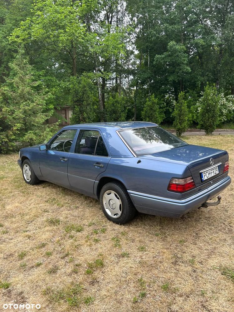 Mercedes-Benz W124 (1984-1993) - 4