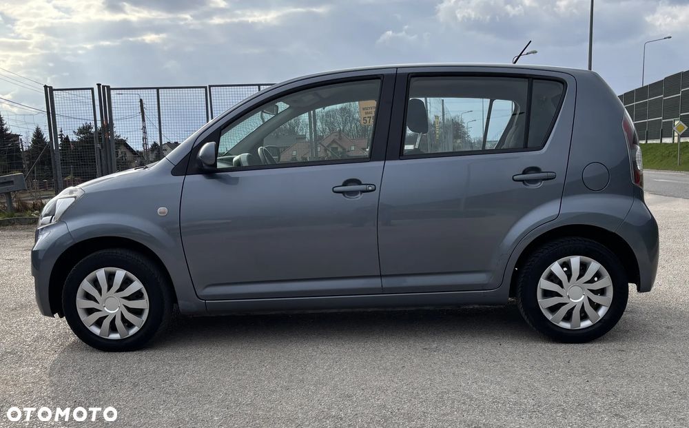 Daihatsu Sirion 1.3 - 40