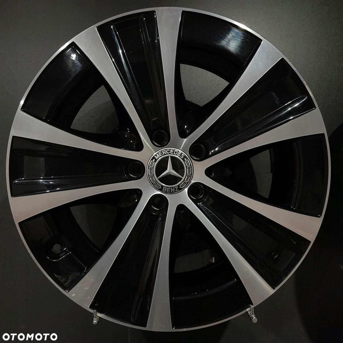 Felgi 18 5x112 Mercedes E-Klasa W212 W213 OE F506067-48 - 3