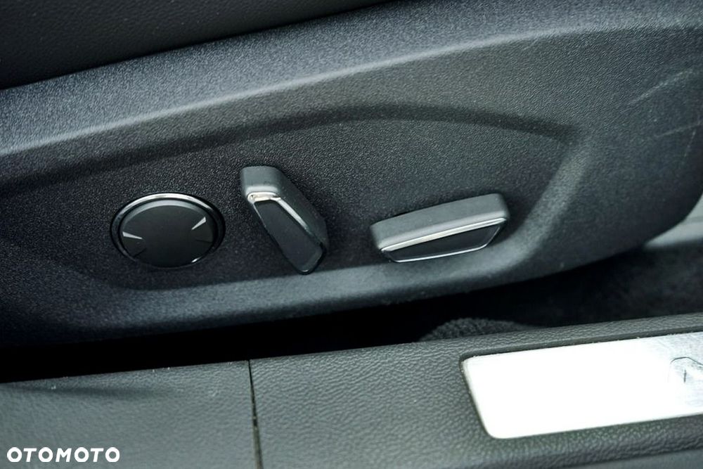 Ford Mondeo - 14