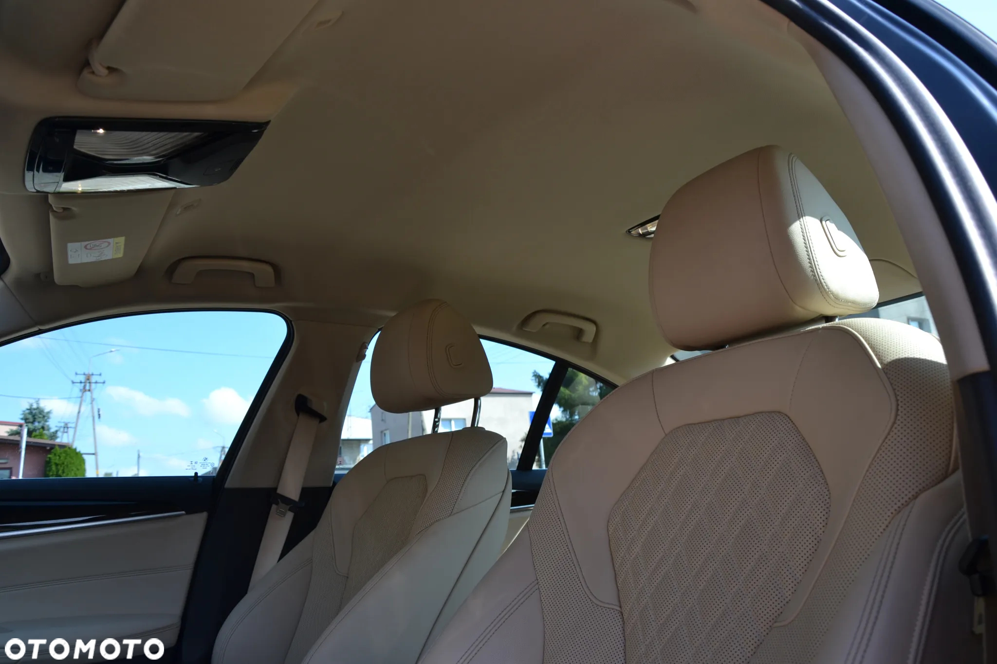 BMW Seria 5 520i - 17