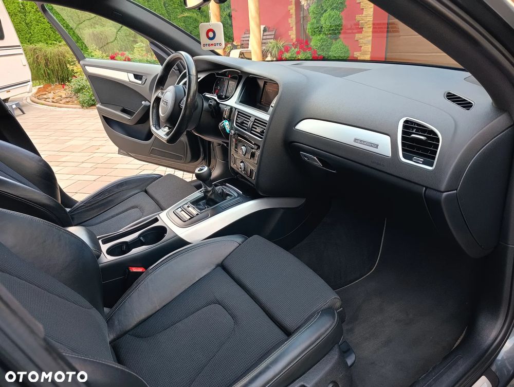 Audi A4 Avant 2.0 TDI DPF clean diesel quattro S line Sportpaket - 36