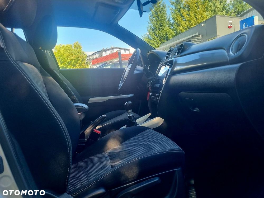 Suzuki Vitara 1.6 DDiS (4x2) Comfort - 20