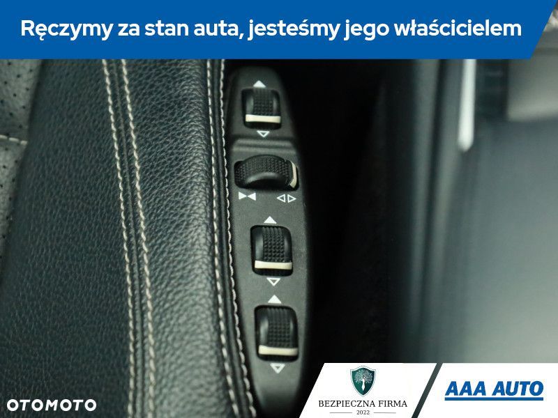 Mercedes-Benz Klasa E - 17